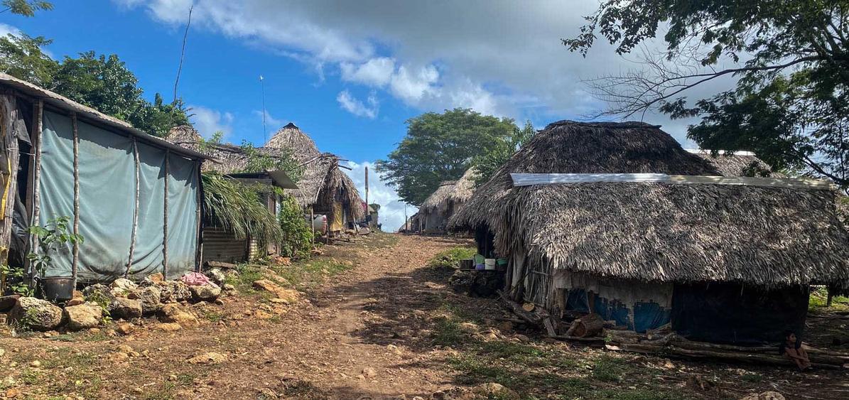 Créditos: Comunidad Laguna Larga desplazada en la línea de frontera con México. Foto: Cortesía